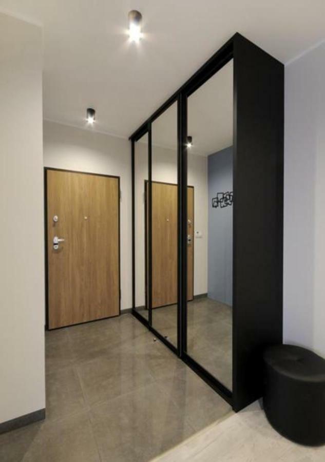 ורשה Bulwary Wislane P&O Serviced Apartments With Ac מראה חיצוני תמונה